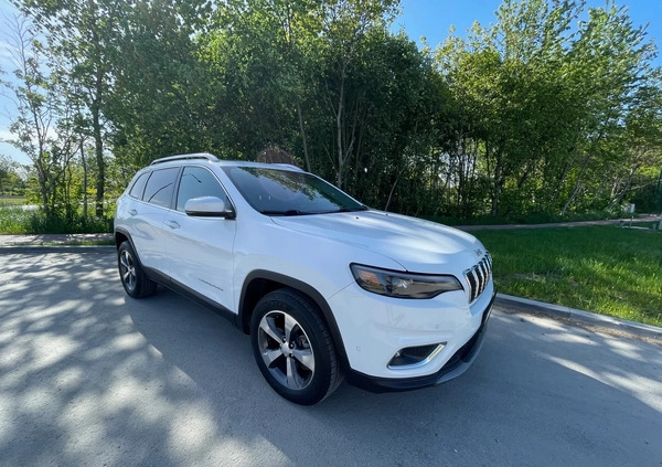 Jeep Cherokee cena 99000 przebieg: 75000, rok produkcji 2018 z Rzeszów małe 254